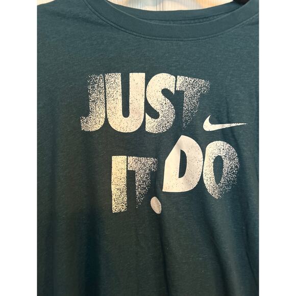 Nike dri-fit teal crew neck t-shirt, size M - Picture 2 of 5